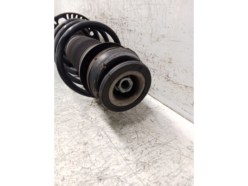 Recambio de amortiguador delantero izquierdo para seat ibiza iv (6j5, 6p1) 1.6 referencia OEM IAM 6R0413031F  