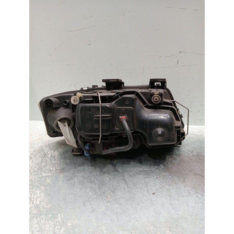 Recambio de faro izquierdo para audi a6 c5 (4b2, 4b4) 2.5 tdi referencia OEM IAM xenon 15592900 