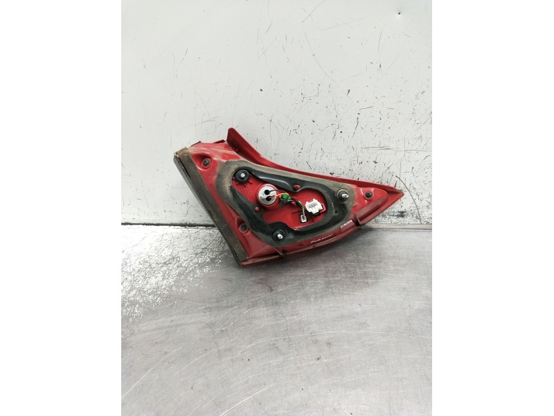 Recambio de piloto trasero derecho interior para hyundai ioniq (ae) 1.6 gdi hybrid referencia OEM IAM 92404G2100  