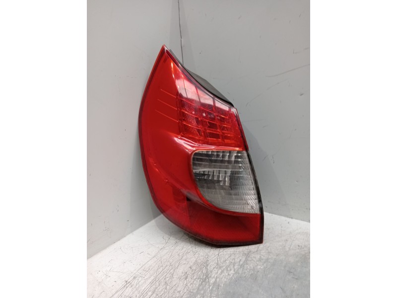 Recambio de piloto trasero izquierdo para renault scénic ii (jm0/1_) 1.5 dci (jm1e, jm16) referencia OEM IAM   