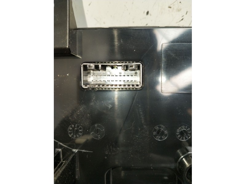 Recambio de mando calefaccion / aire acondicionado para hyundai ioniq (ae) 1.6 gdi hybrid referencia OEM IAM 97250G2050  