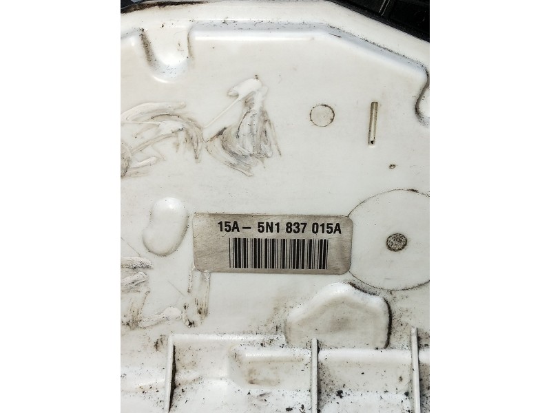 Recambio de motor cierre centralizado delantero izquierdo para seat ibiza iv (6j5, 6p1) 1.6 referencia OEM IAM 5N1837015A  