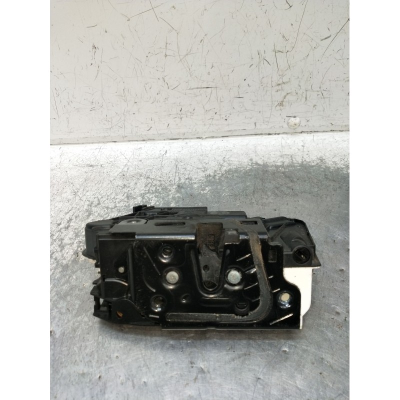 Recambio de motor cierre centralizado delantero derecho para seat ibiza iv (6j5, 6p1) 1.6 referencia OEM IAM 5N1837016A  