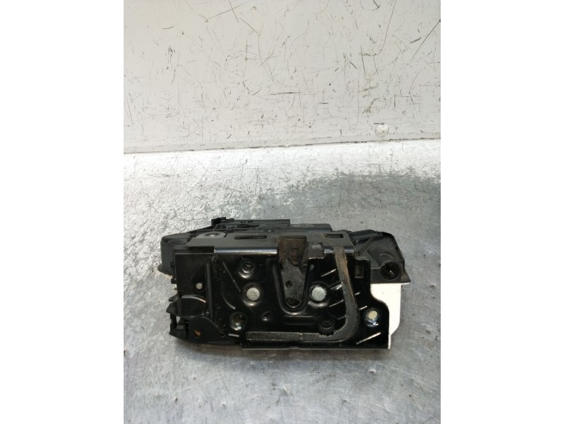 Recambio de motor cierre centralizado delantero derecho para seat ibiza iv (6j5, 6p1) 1.6 referencia OEM IAM 5N1837016A  