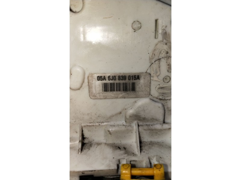 Recambio de motor cierre centralizado trasero izquierdo para seat ibiza iv (6j5, 6p1) 1.6 referencia OEM IAM 6J0839015A  