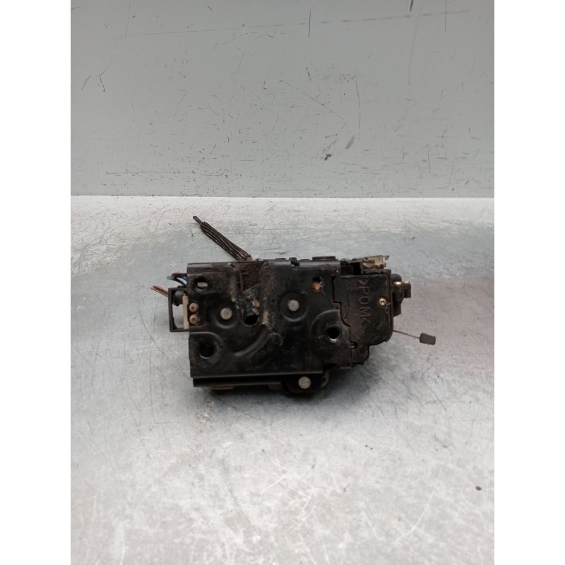 Recambio de motor cierre centralizado trasero derecho para volkswagen golf iv variant (1j5) 1.6 referencia OEM IAM   