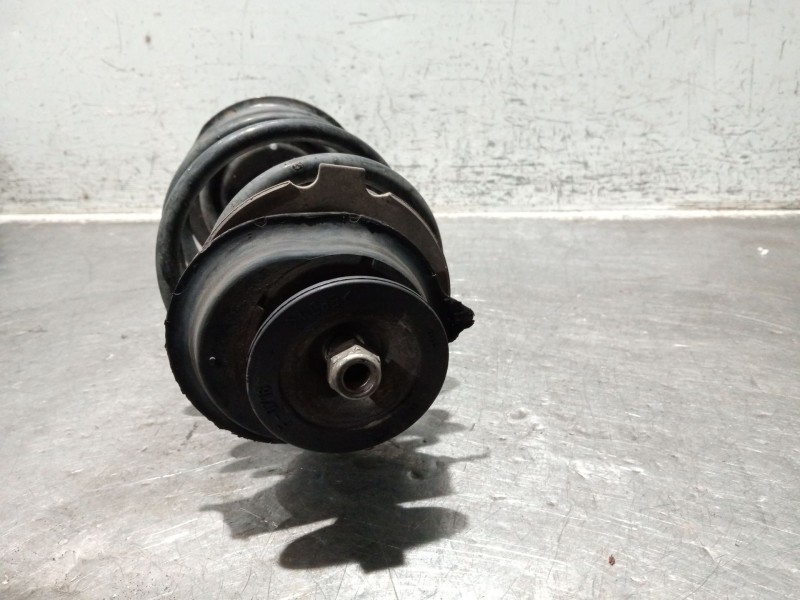 Recambio de amortiguador delantero derecho para fiat punto (188_) 1.3 jtd 16v referencia OEM IAM SA012107  