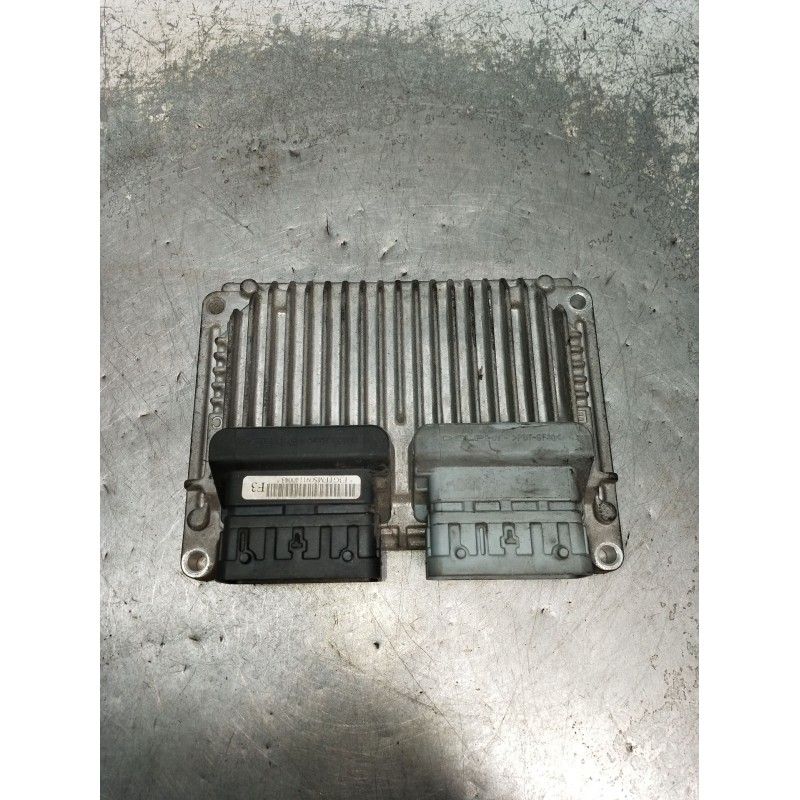 Recambio de centralita motor uce para chevrolet aveo / kalos sedán (t250, t255) 1.4 referencia OEM IAM 96930403  
