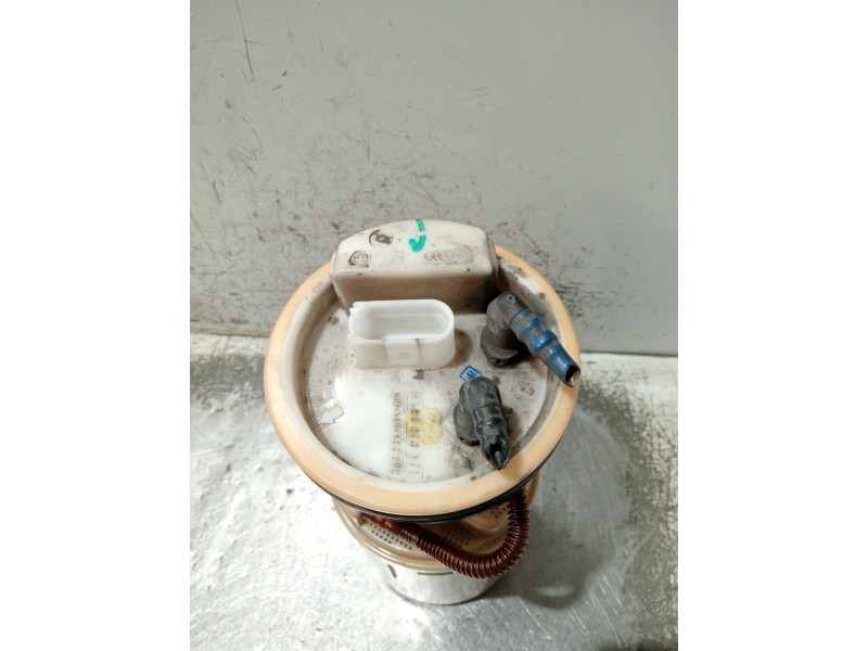 Recambio de bomba combustible para volkswagen golf iv variant (1j5) 1.6 referencia OEM IAM 1J0919051H 228233001003 