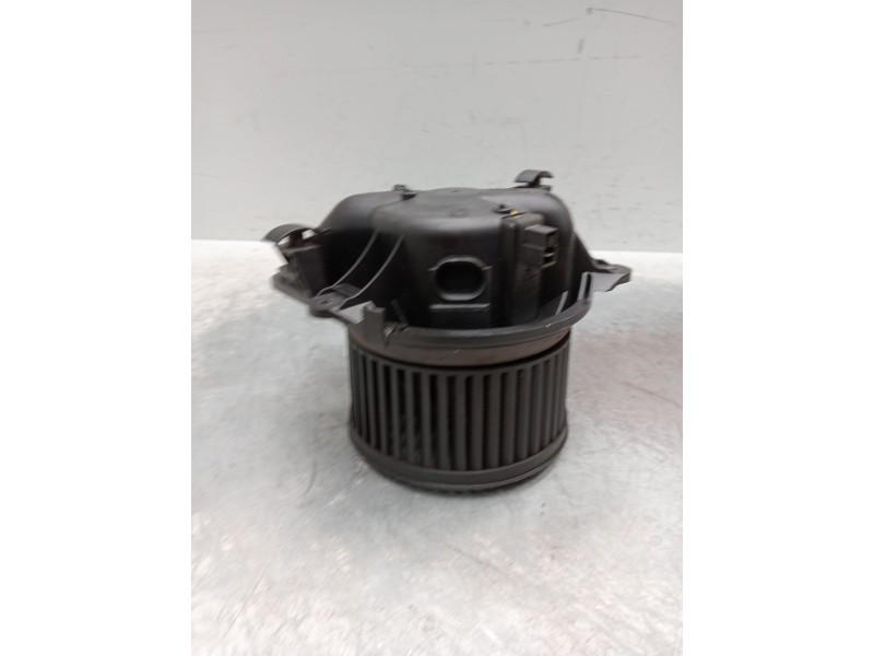 Recambio de motor calefaccion para fiat punto (188_) 1.3 jtd 16v referencia OEM IAM 1881e1aa01t  