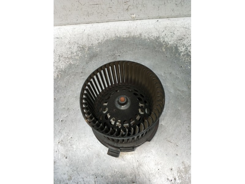 Recambio de motor calefaccion para saab 9-3 berlina 1.9 tid linear sport referencia OEM IAM 102992G669M  