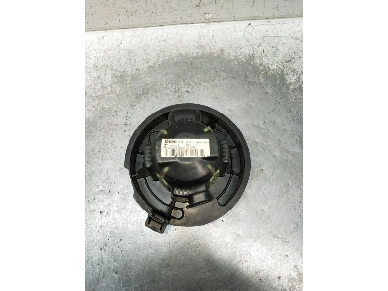 Recambio de motor calefaccion para saab 9-3 berlina 1.9 tid linear sport referencia OEM IAM 102992G669M  