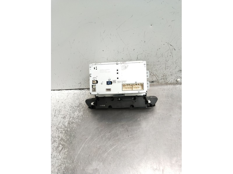 Recambio de sistema audio / radio cd para hyundai ioniq (ae) 1.6 gdi hybrid referencia OEM IAM 96550G2450 705KVSM052102 MBS62686