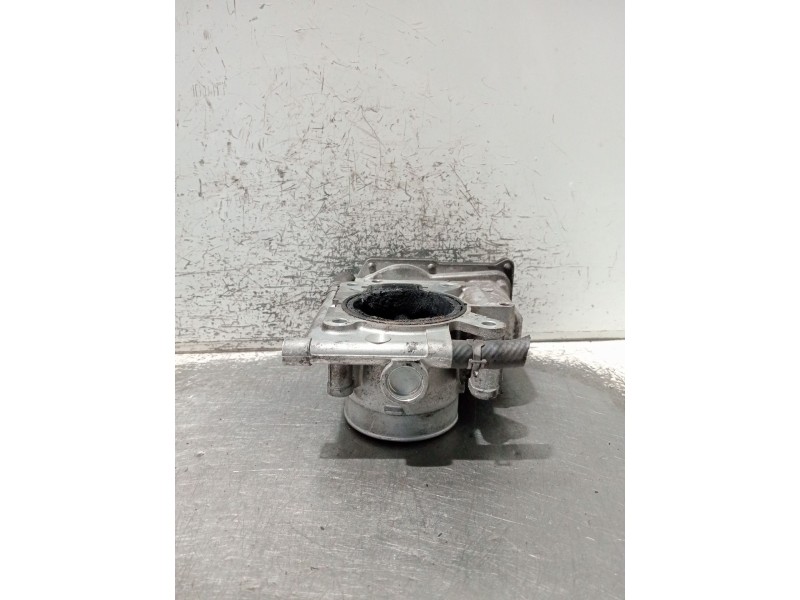 Recambio de caja mariposa para mazda 6 sedán (gg) 2.0 (ggep) referencia OEM IAM 6M8G9F991A L3G213640A 