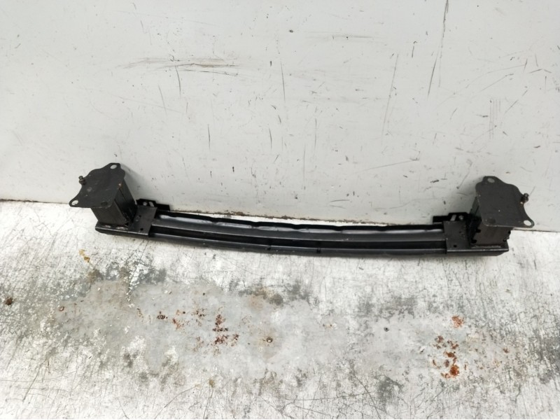 Recambio de refuerzo paragolpes delantero para opel corsa f referencia OEM IAM 20223252  