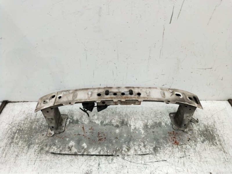 Recambio de refuerzo paragolpes delantero para ford focus ii turnier (da_, ffs, ds) 1.6 tdci referencia OEM IAM   