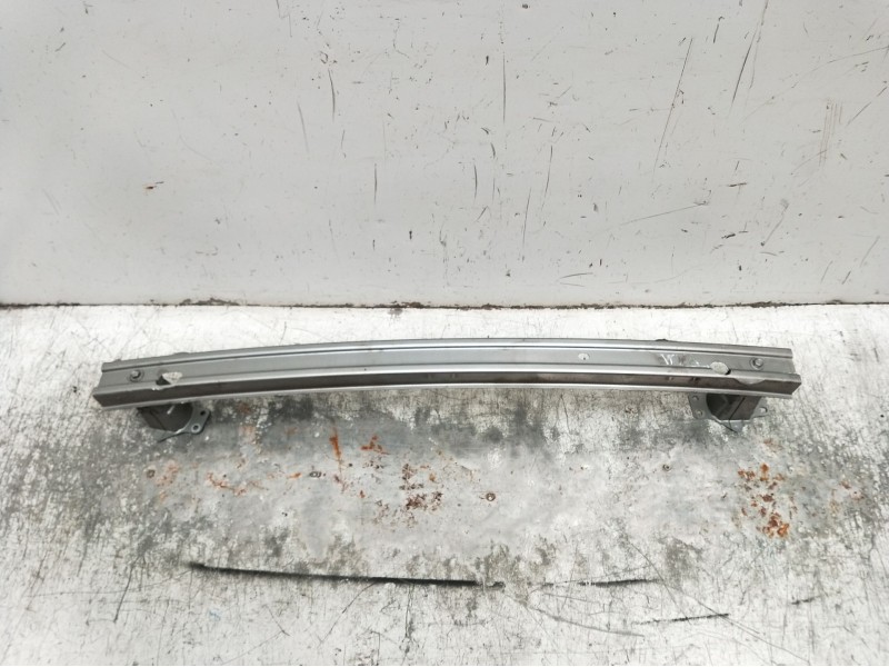 Recambio de refuerzo paragolpes trasero para nissan note acenta referencia OEM IAM   