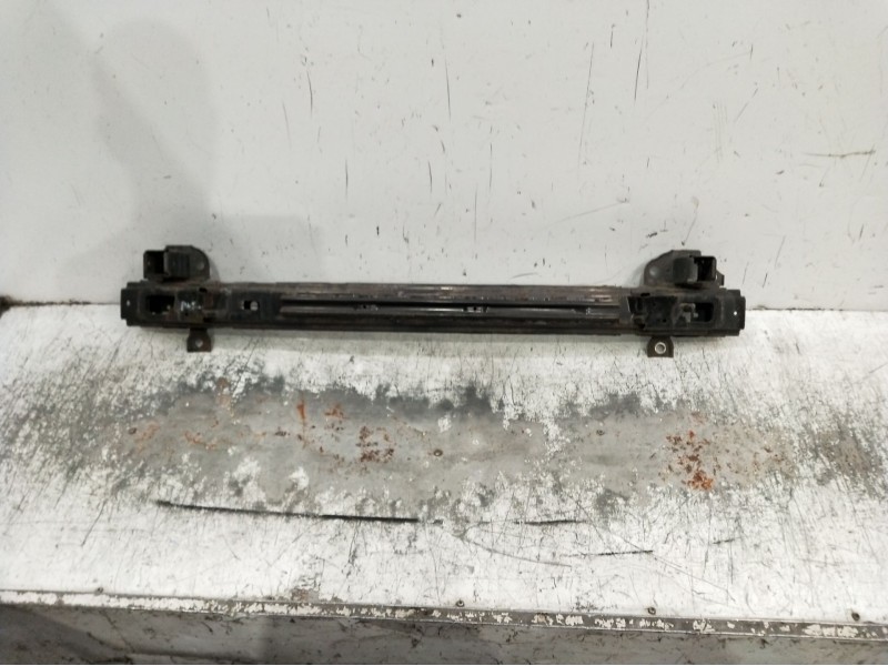 Recambio de refuerzo paragolpes delantero para hyundai santa fé ii (cm) 2.2 crdi gls referencia OEM IAM   