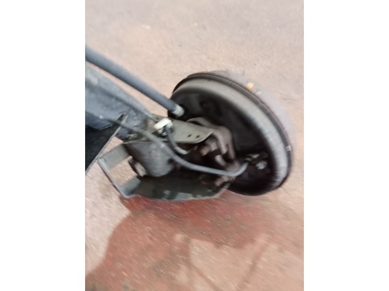Recambio de puente trasero para fiat punto (188_) 1.3 jtd 16v referencia OEM IAM 465379012 03082700240441 TAMBOR/ABS