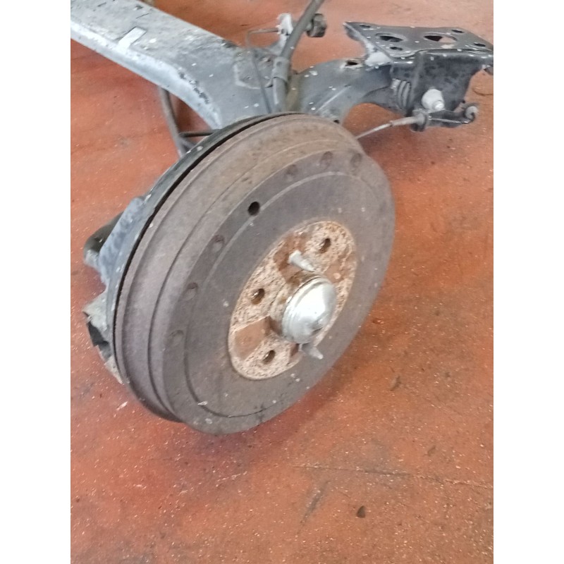 Recambio de puente trasero para fiat linea (323_, 110_) 1.3 d multijet (323axb11, 323axb1a) referencia OEM IAM   TAMBOR/ABS