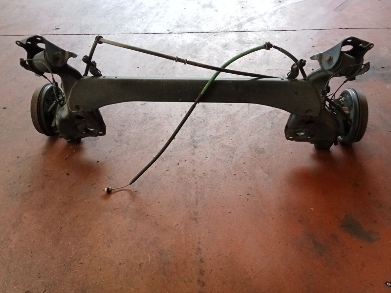 Recambio de puente trasero para fiat linea (323_, 110_) 1.3 d multijet (323axb11, 323axb1a) referencia OEM IAM   TAMBOR/ABS