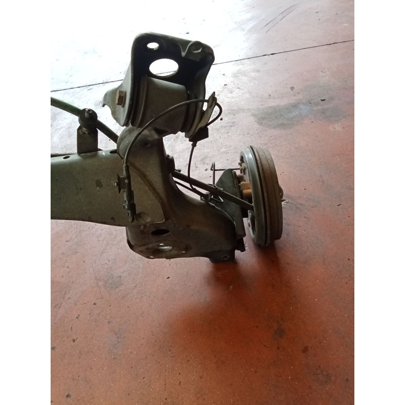 Recambio de puente trasero para fiat linea (323_, 110_) 1.3 d multijet (323axb11, 323axb1a) referencia OEM IAM   TAMBOR/ABS