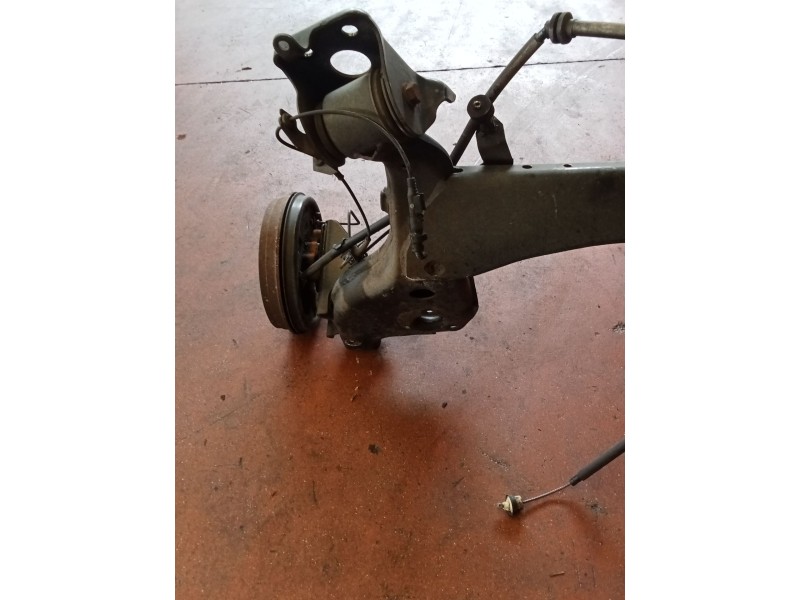 Recambio de puente trasero para fiat linea (323_, 110_) 1.3 d multijet (323axb11, 323axb1a) referencia OEM IAM   TAMBOR/ABS