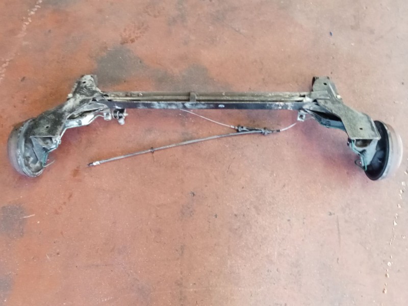 Recambio de puente trasero para opel corsa b (s93) 1.4 i (f08, f68, m68) referencia OEM IAM   TAMBOR