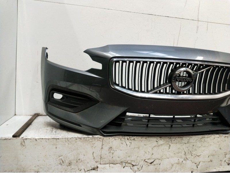 Recambio de paragolpes delantero para volvo v60 ii (225) d3 referencia OEM IAM   