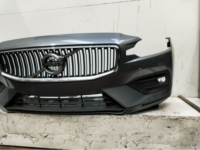 Recambio de paragolpes delantero para volvo v60 ii (225) d3 referencia OEM IAM   