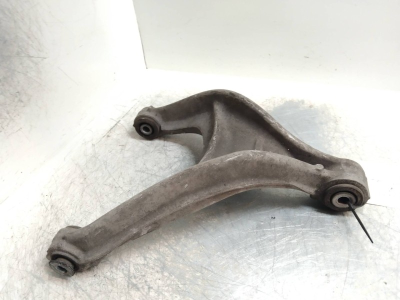 Recambio de brazo suspension superior trasero derecho para peugeot 407 st sport pack referencia OEM IAM   