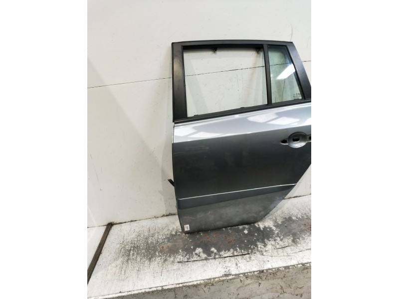 Recambio de puerta trasera izquierda para renault koleos referencia OEM IAM   5P Recambio de puerta trasera izquierda para renault koleos referencia OEM IAM   5P