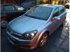 opel astra h berlina del año 2005