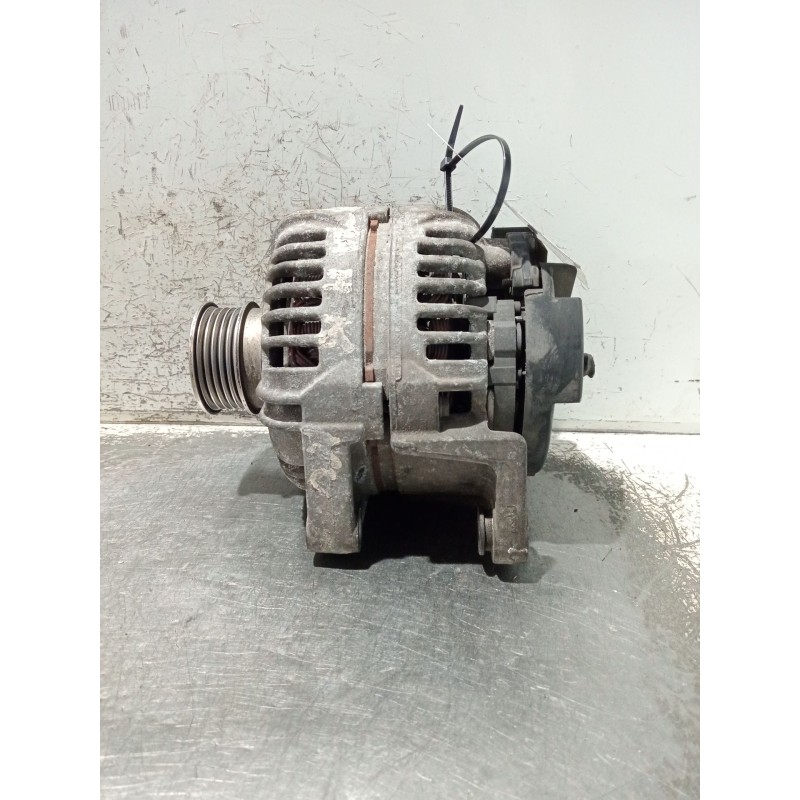 Recambio de alternador para opel zafira / zafira family b (a05) 1.6 (m75) referencia OEM IAM 55556067 0124425020 