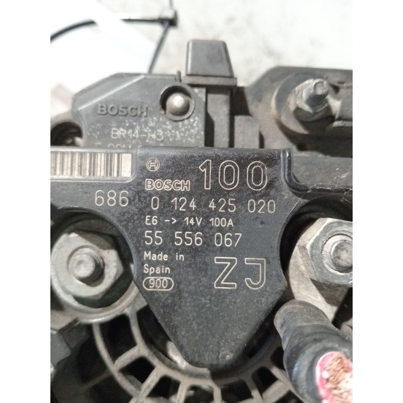 Recambio de alternador para opel zafira / zafira family b (a05) 1.6 (m75) referencia OEM IAM 55556067 0124425020 