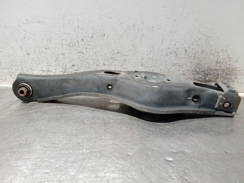 Recambio de brazo suspension inferior trasero izquierdo para hyundai ioniq (ae) 1.6 gdi hybrid referencia OEM IAM 55210G2500  