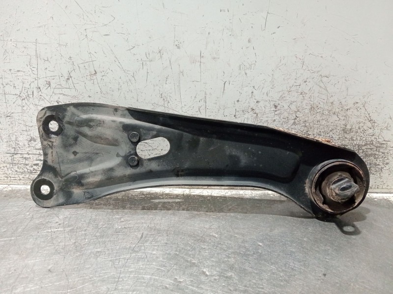 Recambio de brazo suspension inferior trasero izquierdo para hyundai ioniq (ae) 1.6 gdi hybrid referencia OEM IAM 55270G2000  