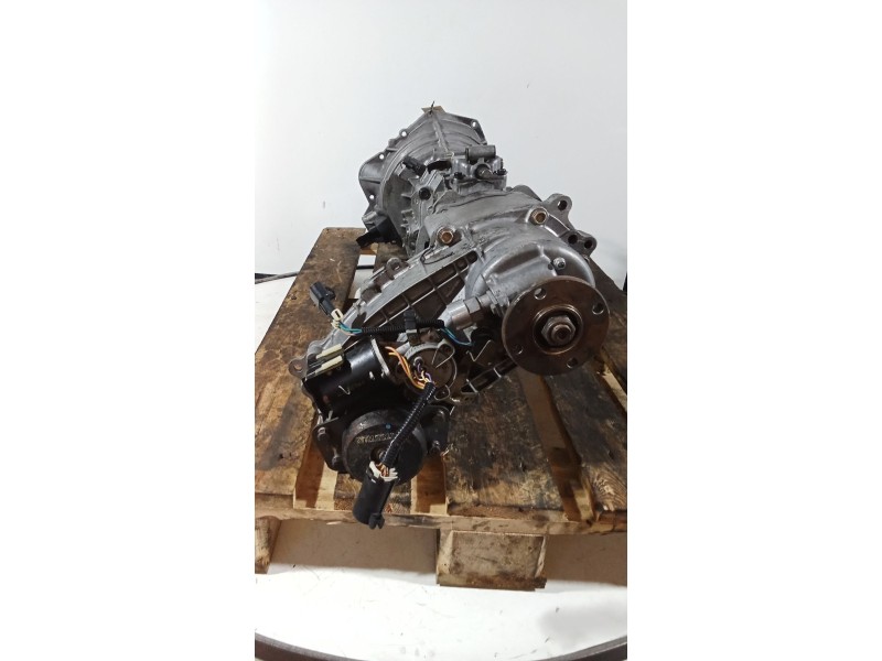 Recambio de caja cambios para ssangyong korando (kj) 2.9 td referencia OEM IAM MAD440900004 5v G310100620D 4WDDMFFORK