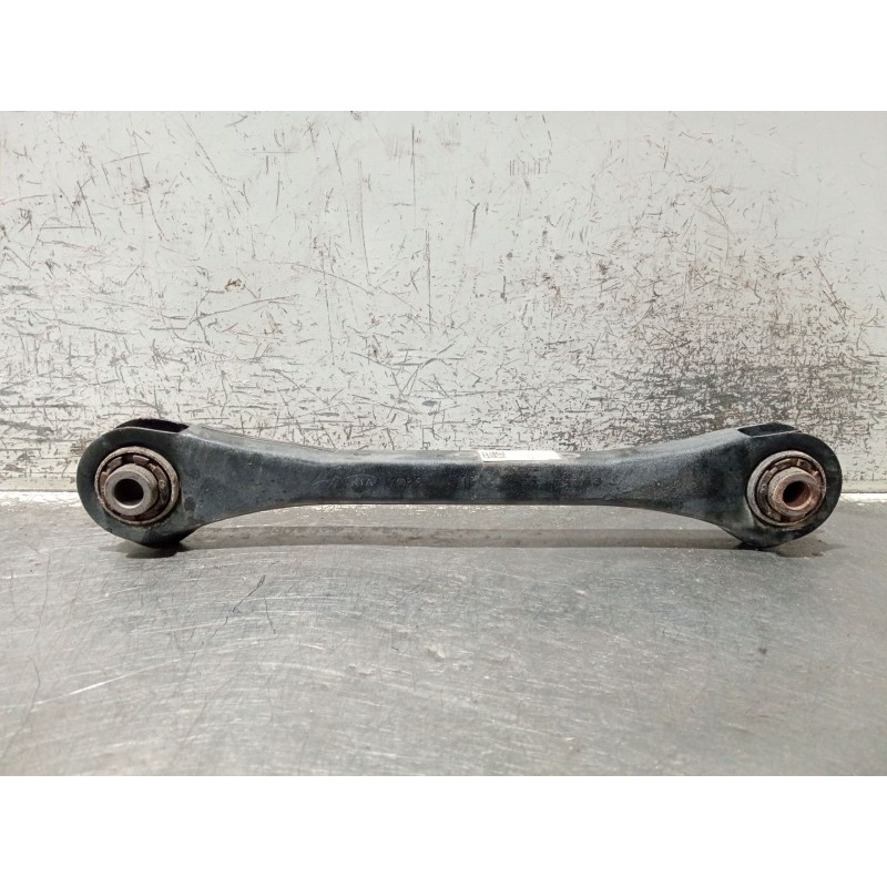 Recambio de brazo suspension superior trasero izquierdo para hyundai ioniq (ae) 1.6 gdi hybrid referencia OEM IAM 55250G2100  