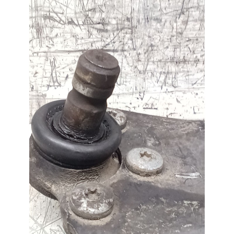 Recambio de brazo suspension inferior delantero izquierdo para citroën c2 (jm_) 1.4 hdi referencia OEM IAM   