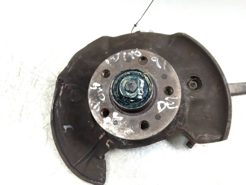 Recambio de mangueta delantera derecha para mercedes clase s (w140) berlina s 300 d (140.135) referencia OEM IAM   