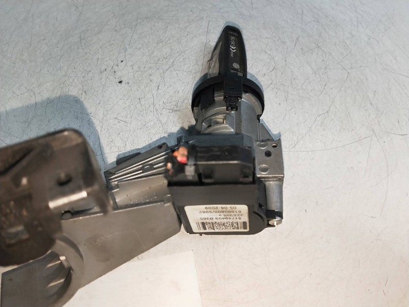 Recambio de conmutador de arranque para fiat linea (110) 1.3 16v jtd cat referencia OEM IAM 51799409 61090800 