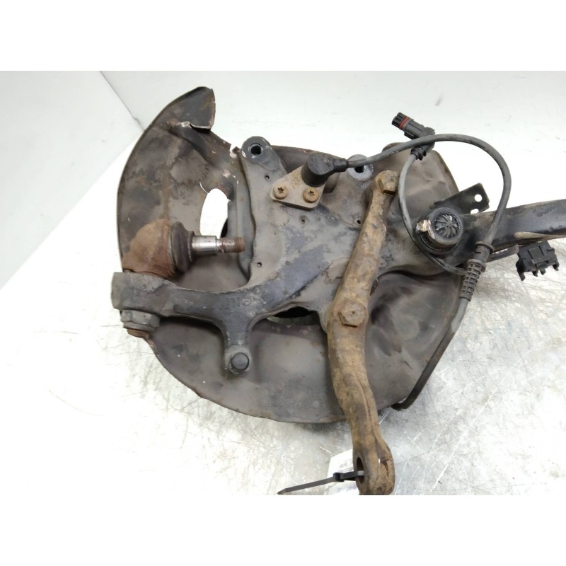 Recambio de mangueta delantera derecha para mercedes clase s (w140) berlina s 300 d (140.135) referencia OEM IAM   