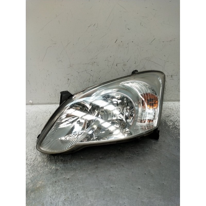 Recambio de faro izquierdo para toyota corolla (e12) 2.0 d-4d sol berlina referencia OEM IAM 89010228 8117002380 