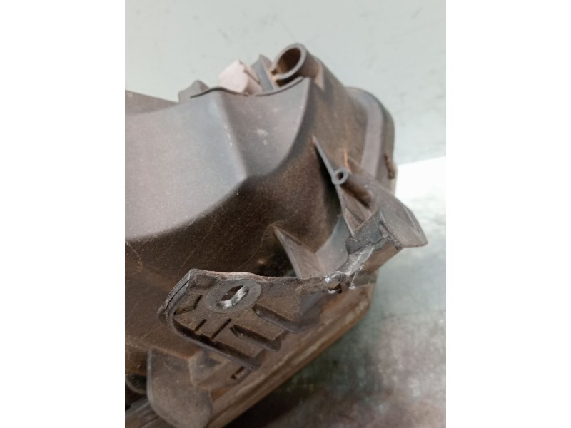 Recambio de faro derecho para renault laguna ii (bg0/1_) 1.9 dci (bg1a, bg1w, bg0g) referencia OEM IAM 8200481197 89900470 