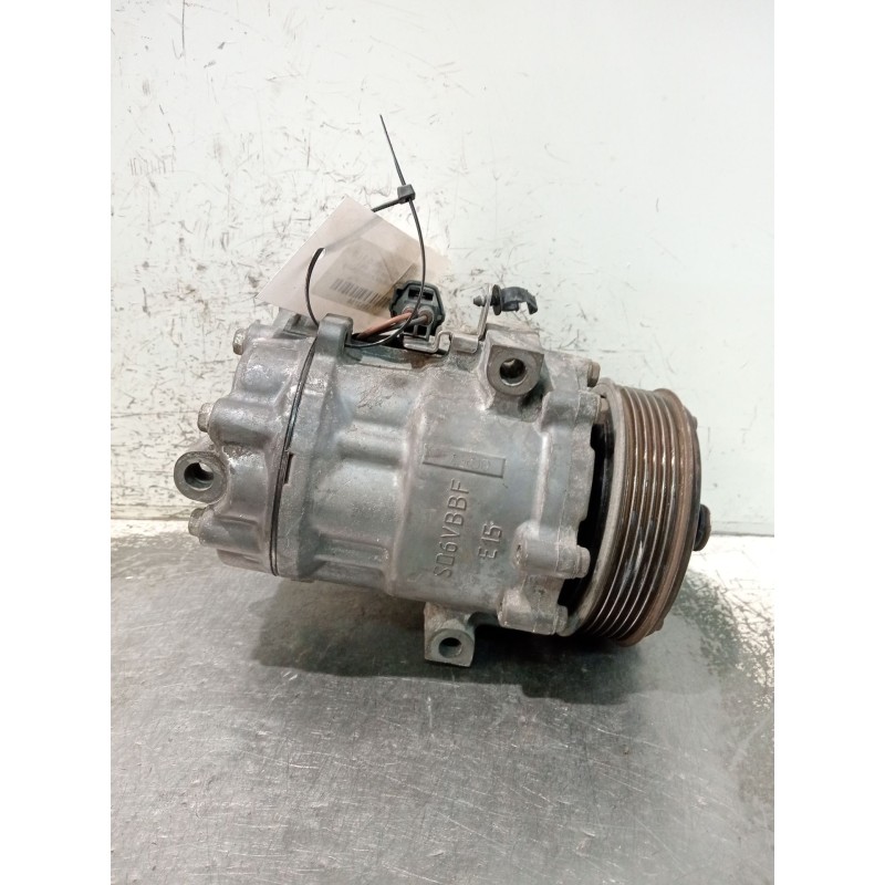 Recambio de compresor aire acondicionado para fiat linea (323_, 110_) 1.3 d multijet (323axb11, 323axb1a) referencia OEM IAM 518
