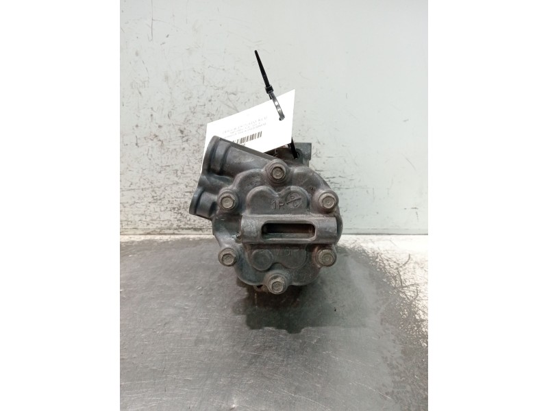 Recambio de compresor aire acondicionado para fiat linea (323_, 110_) 1.3 d multijet (323axb11, 323axb1a) referencia OEM IAM 518