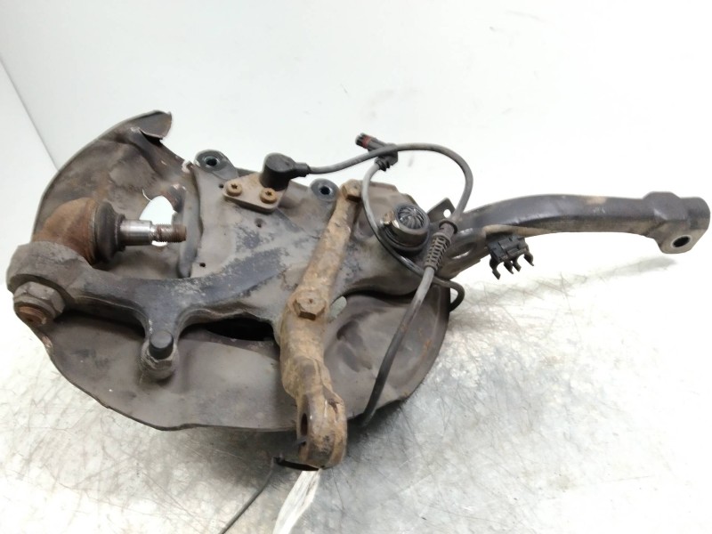Recambio de mangueta delantera derecha para mercedes clase s (w140) berlina s 300 d (140.135) referencia OEM IAM   