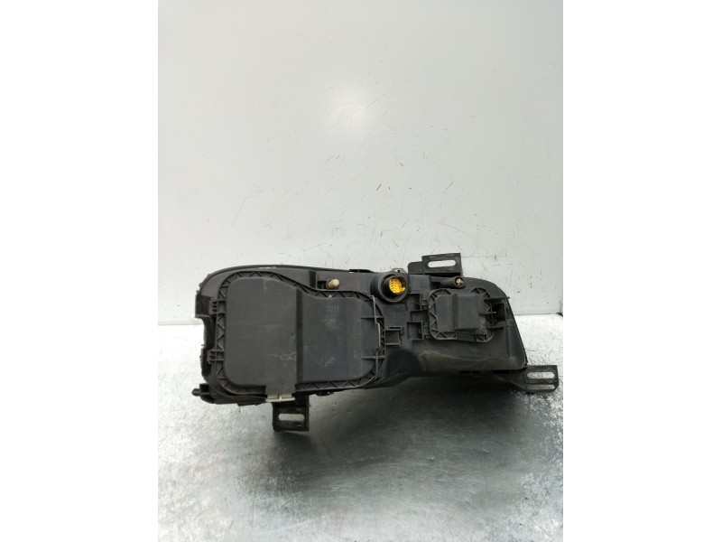 Recambio de faro izquierdo para fiat stilo (192_) 1.9 jtd (192_xe1a) referencia OEM IAM 4079574S  