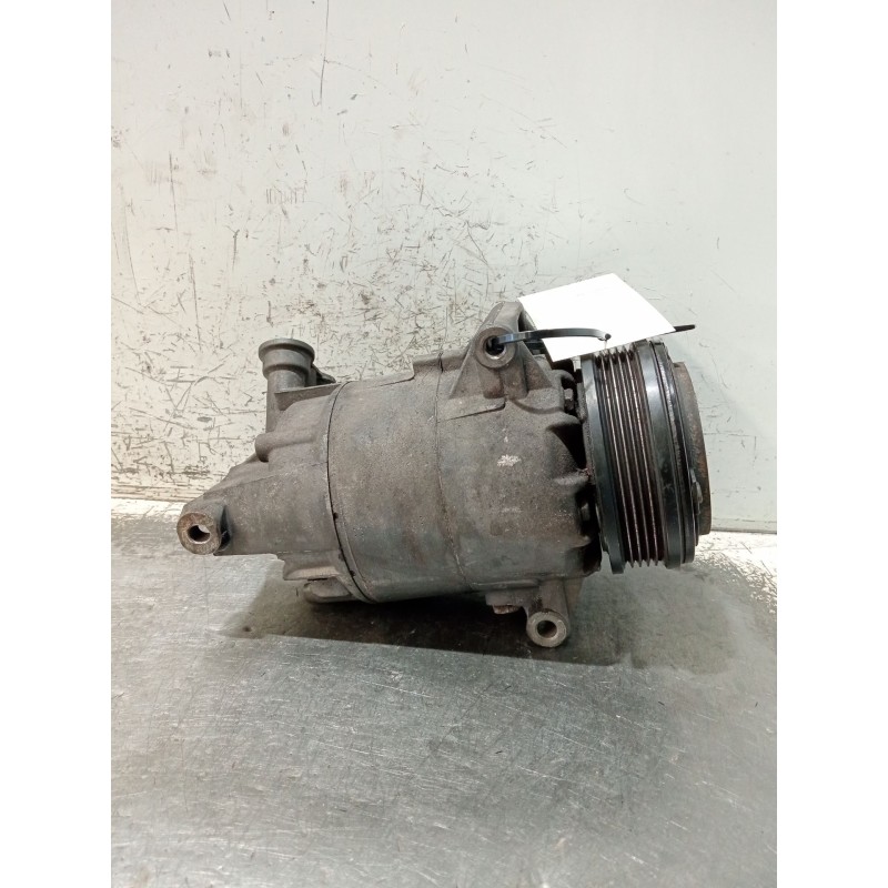 Recambio de compresor aire acondicionado para opel zafira / zafira family b (a05) 1.6 (m75) referencia OEM IAM 13124750  